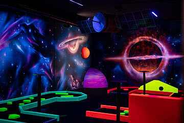 Indoor Minigolf im Hotel Sonnen Resort Naturns