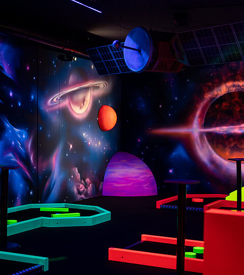 Indoor Minigolf im Hotel Sonnen Resort Naturns