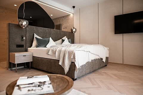 moderne Suite im Hotel Sonnen Resort in Naturns Südtirol